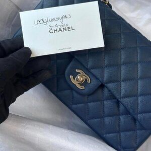 Chanel Medium Classic Quilted Caviar Navy Blue Doubleflap LGHW